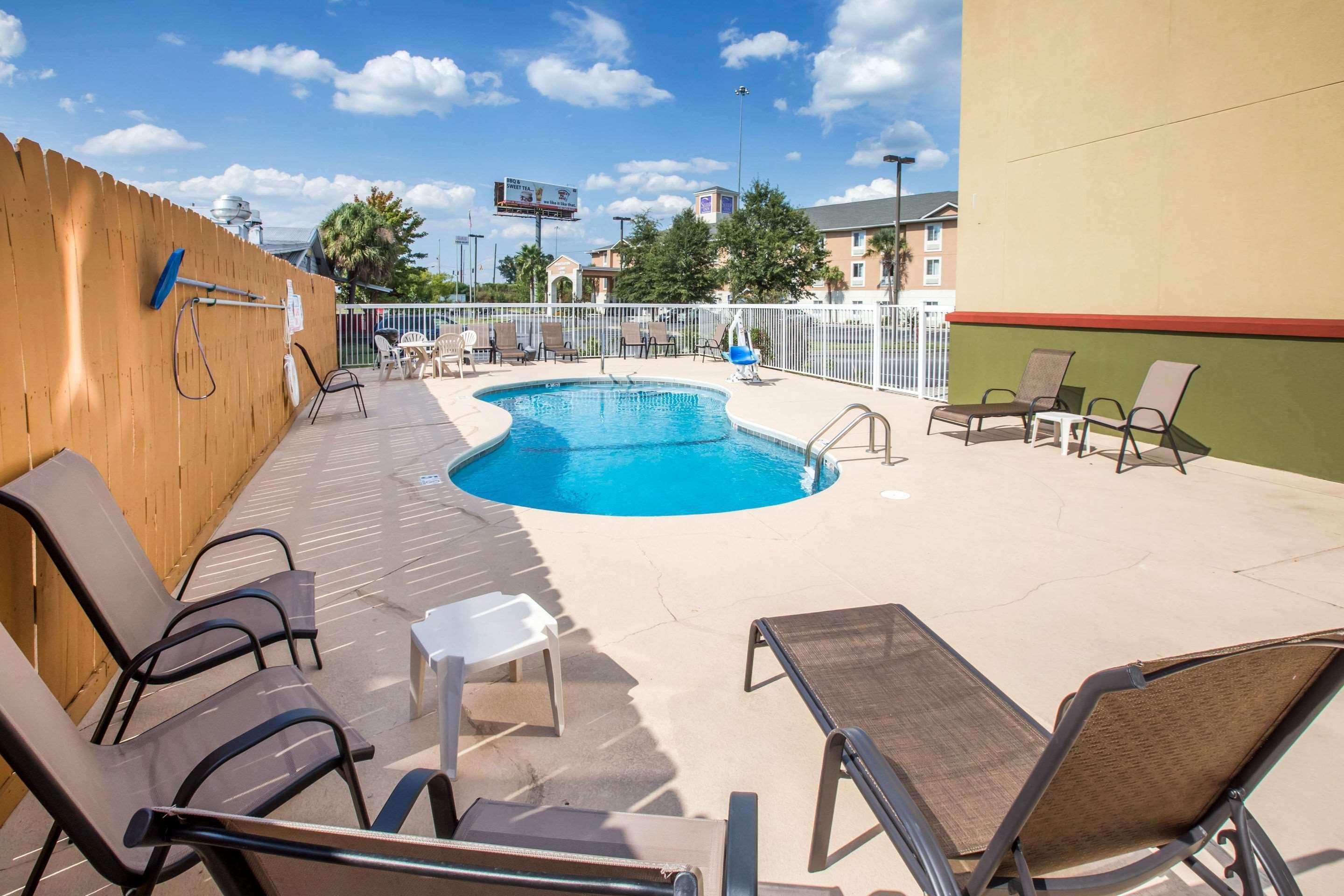 Econo Lodge Valdosta Ngoại thất bức ảnh